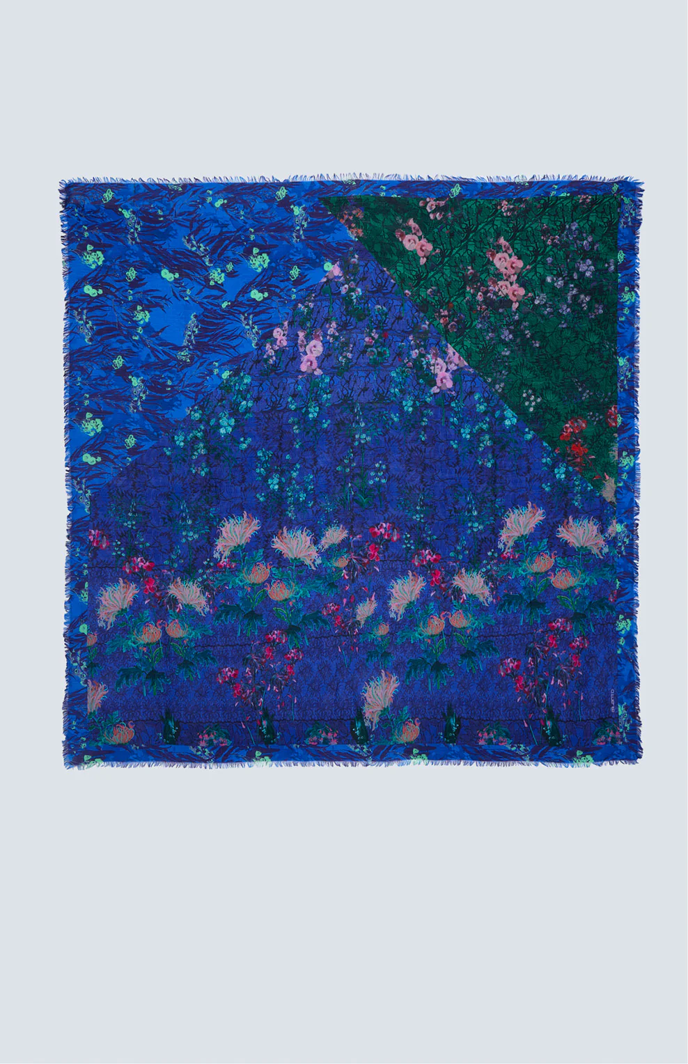 FW25 Pañuelo estampado "FLORAL SOBRE ENCAJE" BLUE - Image 3