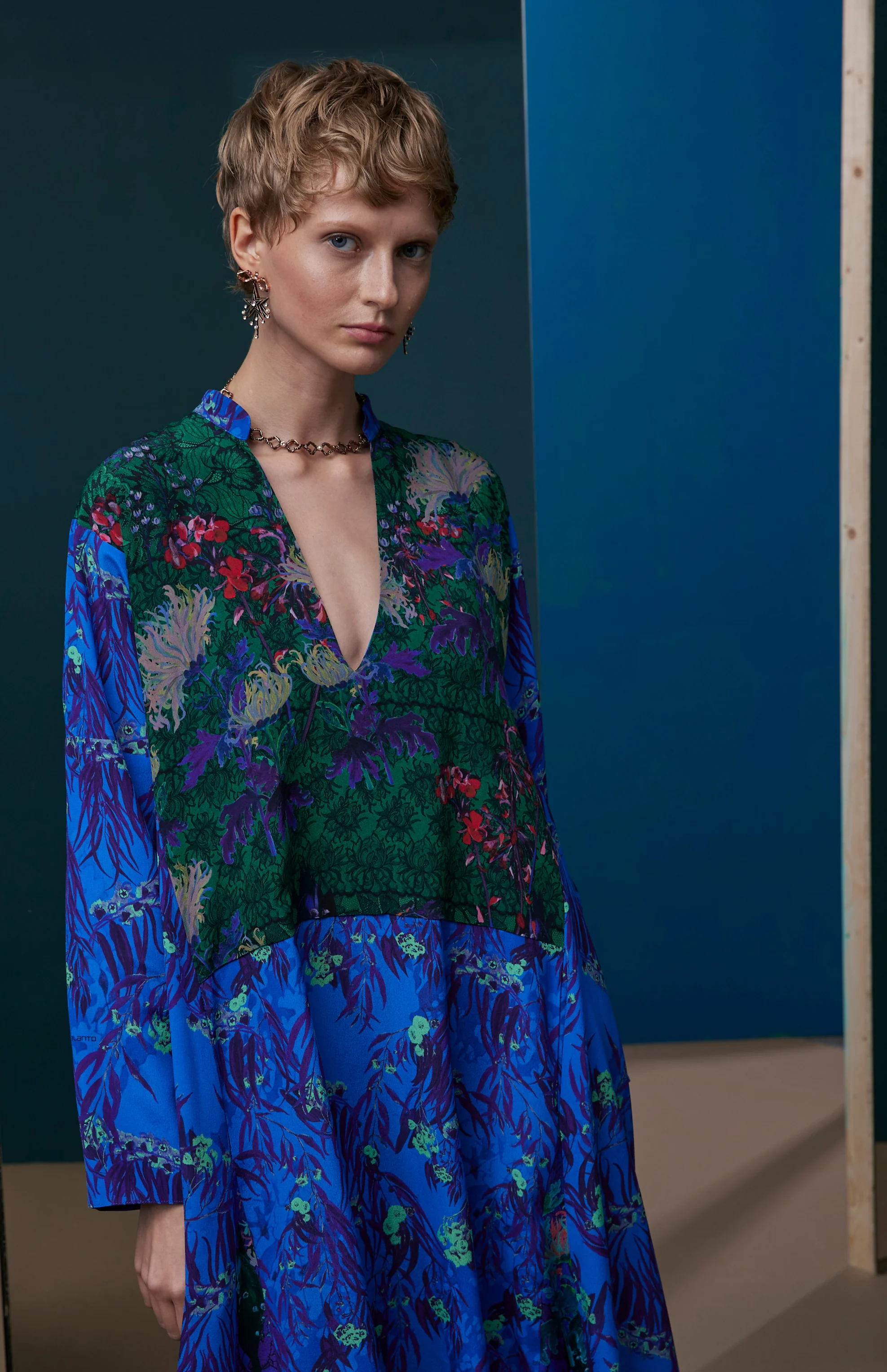 FW25-V022 Vestido kaftan estampado “Eucaliptos“ - Image 4